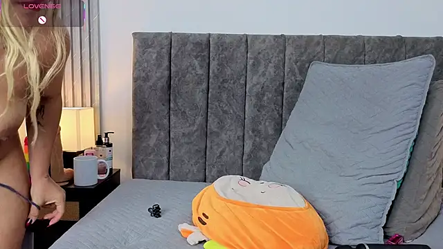 Ema_Stone65 Live XXX-chat