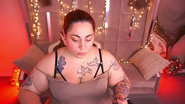 Kittywakee élő XXX-chatje