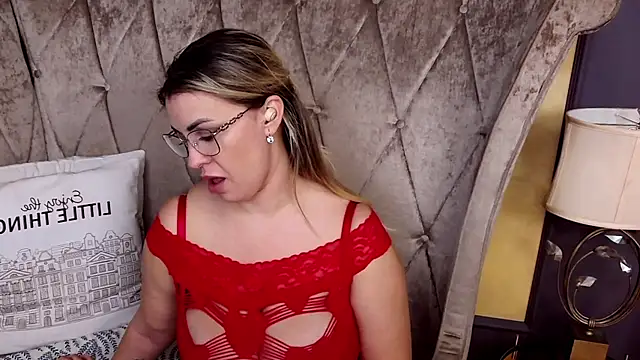 BustyGizelle – Live XXX-chat