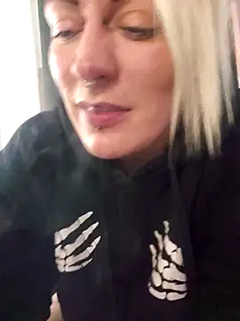 PinkTheHawk: απευθείας συνομιλία ΧΧΧ