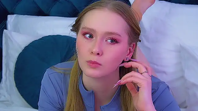 Chat +18 de AgataFoxley ao vivo