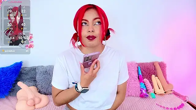 Cloee_Lovee: απευθείας συνομιλία ΧΧΧ