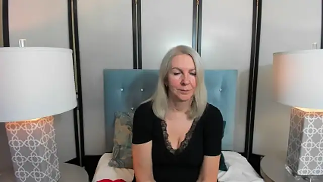 EricaTop's Live XXX Chat