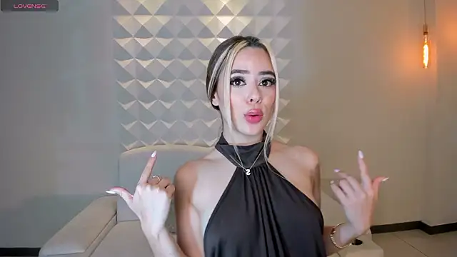 JuanitaClayn Live XXX chat