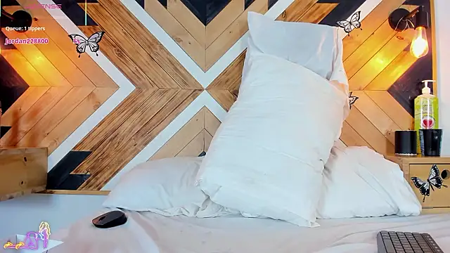 Kathaleiya_Ozz – Naživo XXX chat