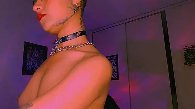 alex_one888n Live XXX chat