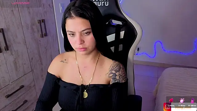 Victoryyy_'s Live XXX Chat