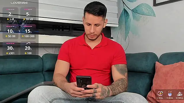 George_Diesell Adlı Modelin Canlı XXX Sohbeti