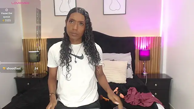 Онлайн чат XXX Mia_kheleer