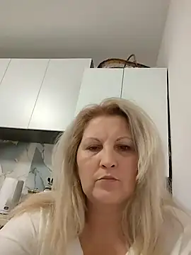 Divineblond – Live XXX-chat