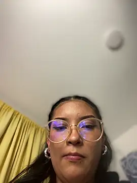 Chatroom XXX en direct de baby_lizy