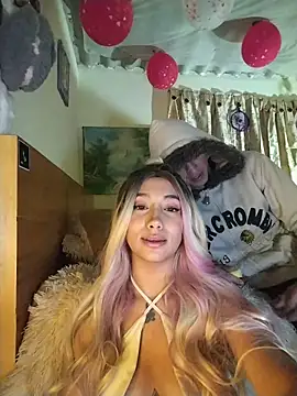 Ariana_bb Chat XXX in diretta