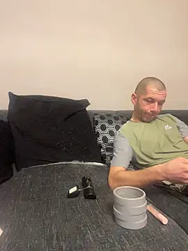 Kinkycouple142 Chat XXX in diretta