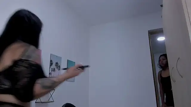 Emma_lean Chat XXX in diretta