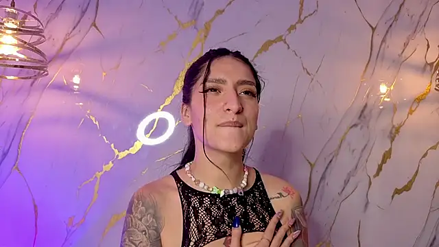 Chat XXX en directo de Scaarlettfox