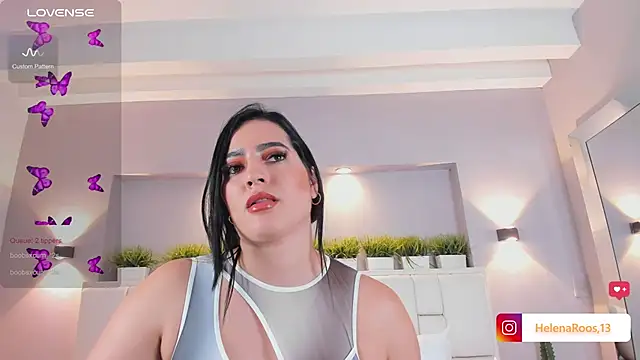 Chat +18 de HelenaRoos ao vivo