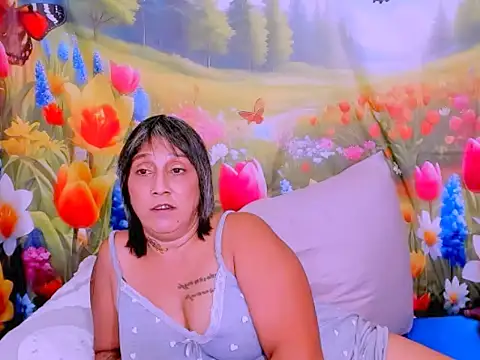 indianroxy Live XXX-chat