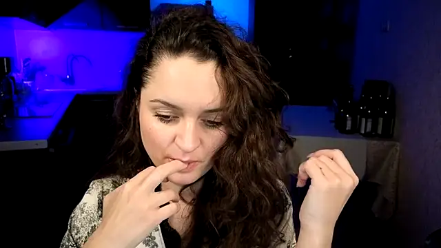 Cerann1のライブXXXチャット