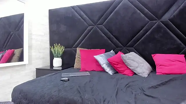 Chat +18 de Dantzel_ ao vivo