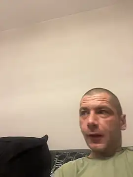 Kinkycouple142 élő XXX-chatje