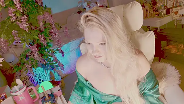 TalulaaのライブXXXチャット