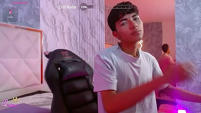 XXX chat uživo modela osamu_tay