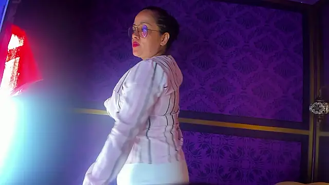 Show modela Bayolin_Oslon na web-kameri