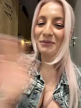 Ella_Charm: онлайн-секс-чат