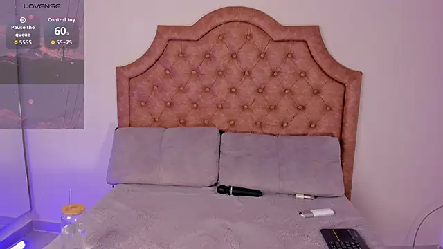 แชท XXX สดของ ViolettaReyyes