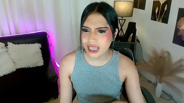 FuckingDolls69 Pertunjukan Webcam