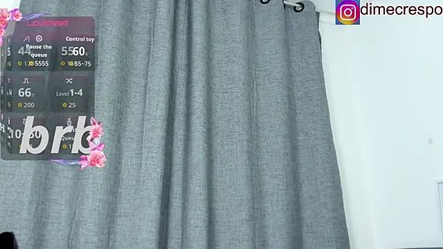 sexy_curly1 Webcamshow