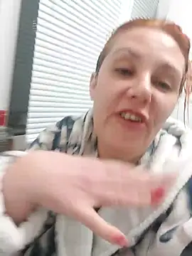 دردشة GingerFoxy الجنسية المباشرة