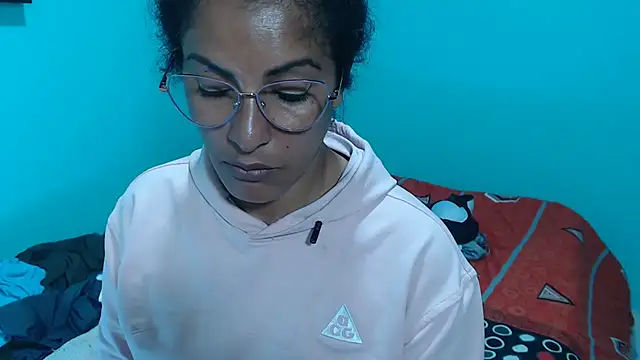 دردشة kateleyagrey الجنسية المباشرة