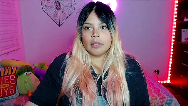 EllieMoonX 现场XXX聊天