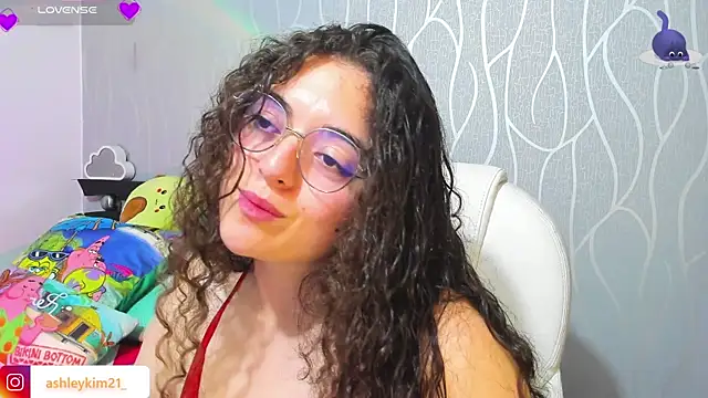 Chat XXX en directo de AshleyKim_