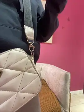 XXX chat uživo modela Alaska_euphoria