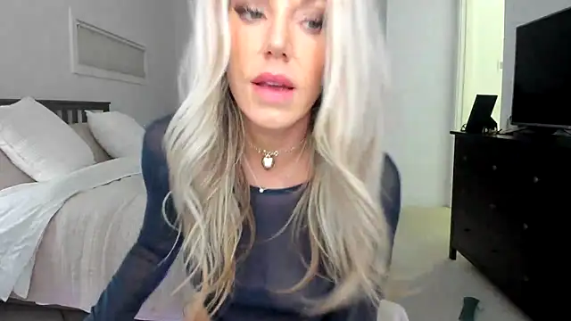 แชท XXX สดของ Kymmmy