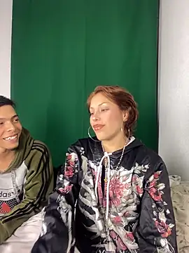 YaraLeon: онлайн-секс-чат