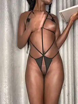 Pretty_Shazz: онлайн-секс- чат