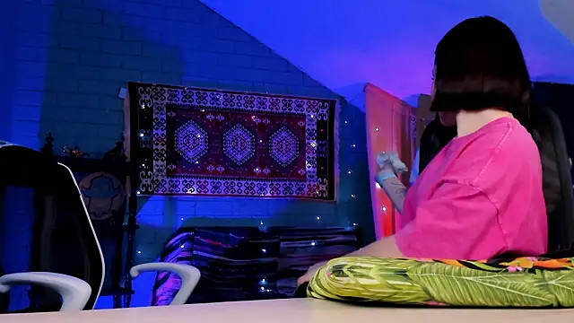 footfetish_baby: онлайн-секс-чат