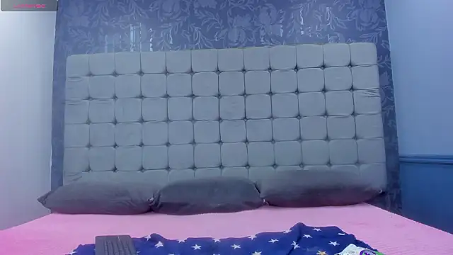 Melody_HorneyのライブXXXチャット