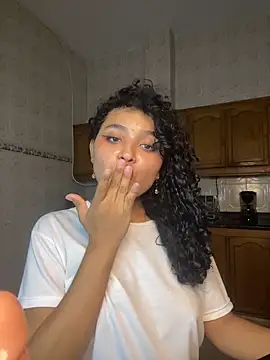 ladulcemary_のライブXXXチャット