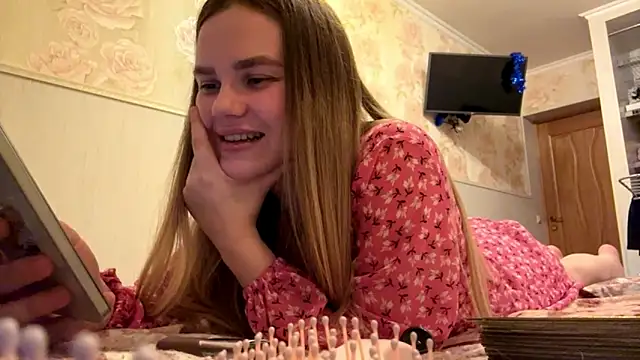 DyanSettlemyre: онлайн-секс-чат