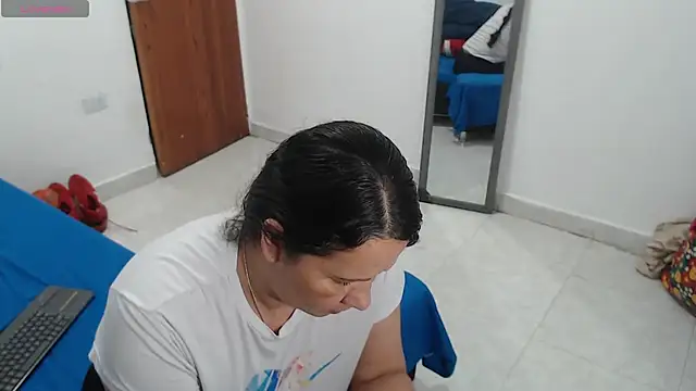 Laura_fox1 Live XXX-chat