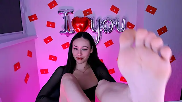 EmiliEliott Adlı Modelin Canlı XXX Sohbeti