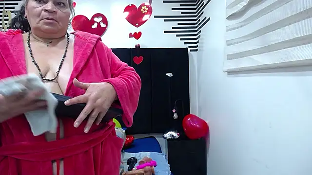 QueenMatturex: απευθείας συνομιλία ΧΧΧ