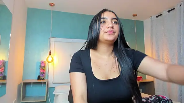 دردشة DominikDiaz الجنسية المباشرة