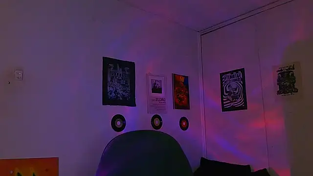 alex_one888 Chat XXX in diretta