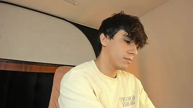 Allex_Cano 现场XXX聊天