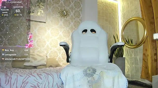 LilyThea Chat XXX live